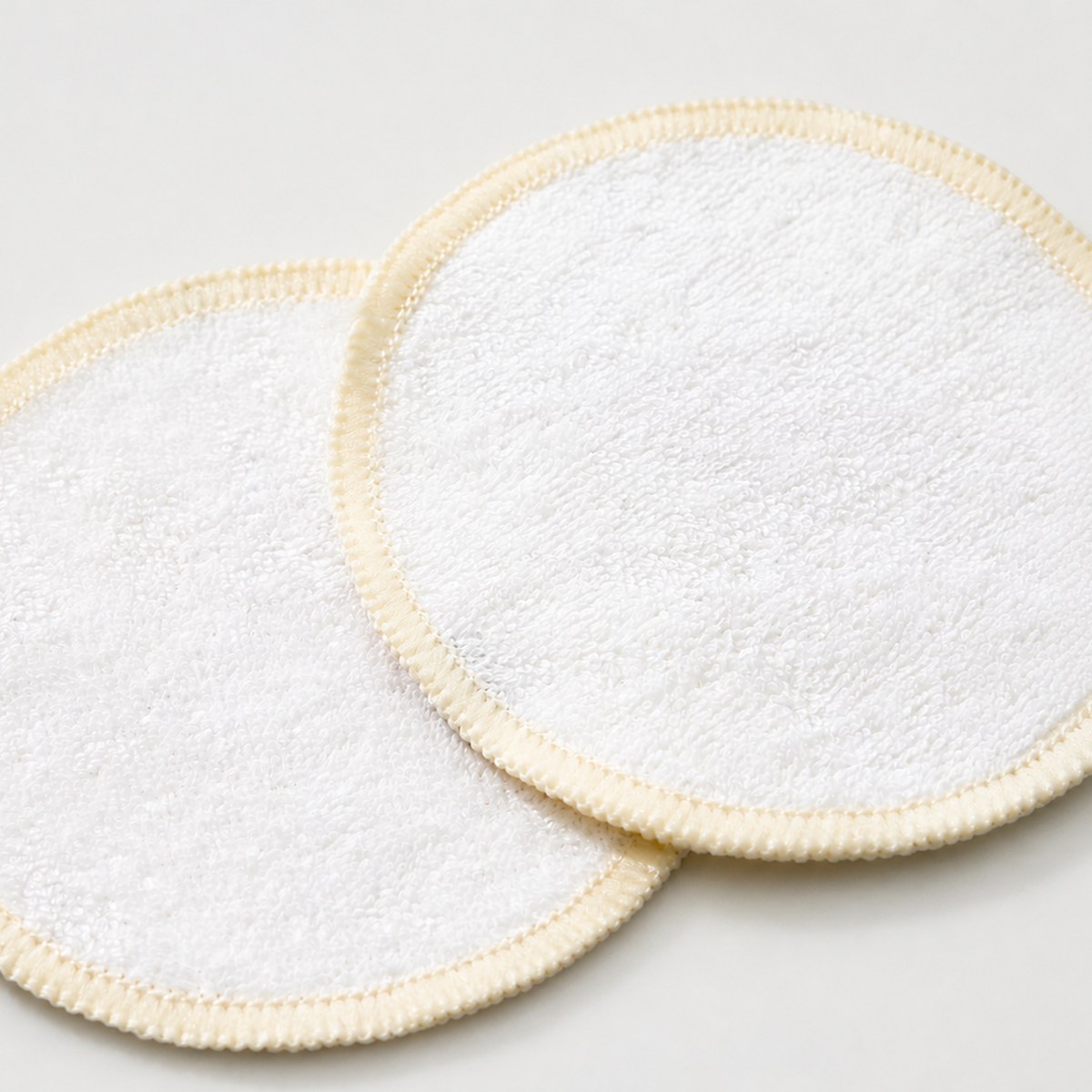 Gallinée, Cotton pads